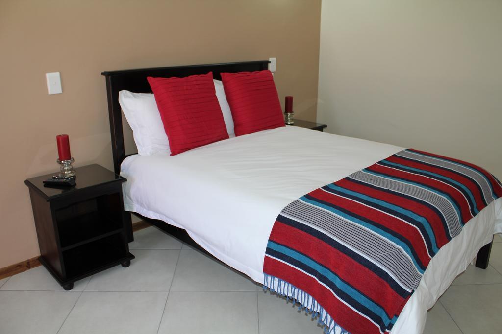 Just B Guesthouse Upington Esterno foto